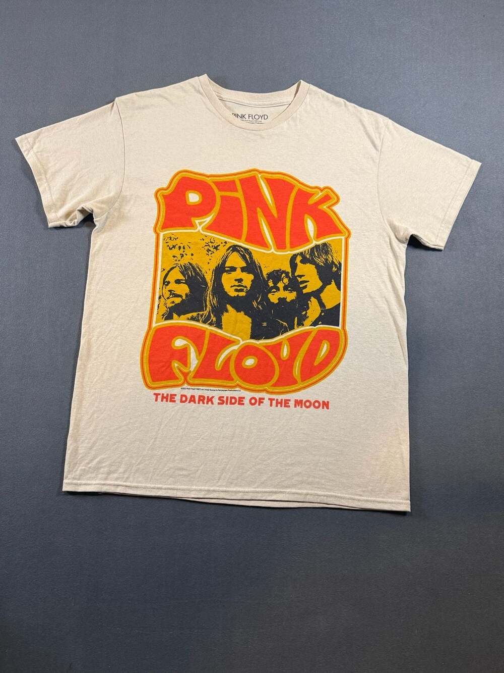 Pink Floyd Graphic T-Shirt Size M The Dark Side Of The Moon Beige Cotton
